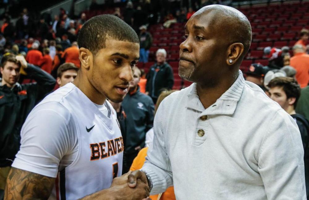 几乎没有他 几乎没有他