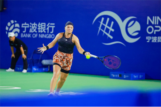 的比赛之外 的比赛之外