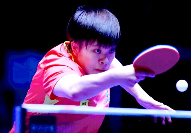 一场备受瞩 一场备受瞩