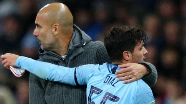 队的对决 队的对决