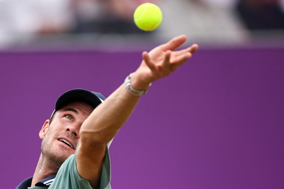 澳门则通过 澳门则通过